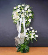 Lucelli Standing Arrangement