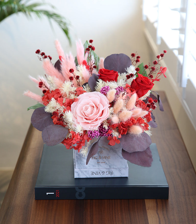 Jovelle Boxed Bloom