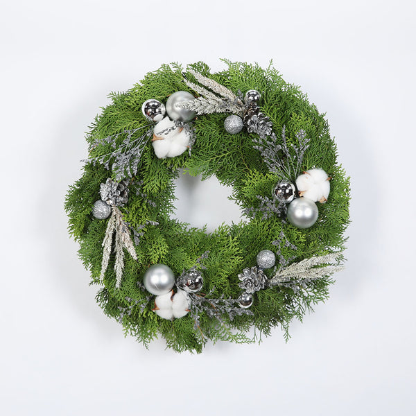 Neria Wreath