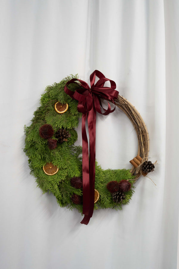 Bria (Roja) Holiday Wreath