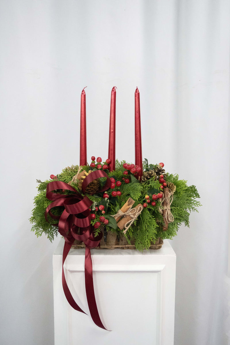 Sara Holiday Centerpiece